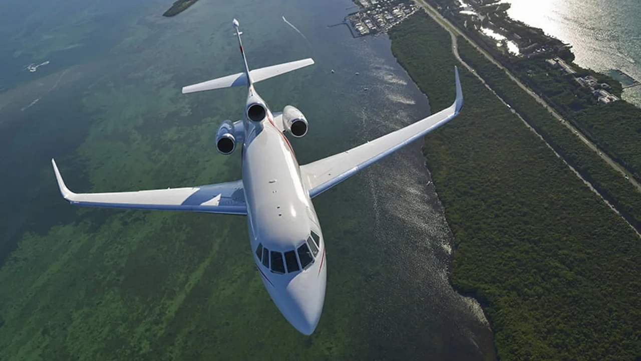 Dassault Falcon 900LX